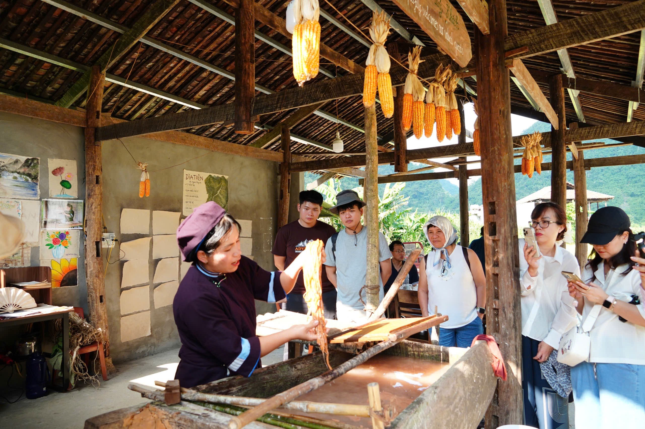 Việt Nam nhảy vọt 7 bậc trong chỉ số phát triển du lịch toàn cầu