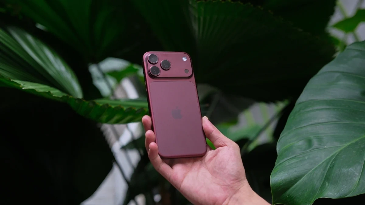 Màu Burgundy trên iPhone 18 Pro: Đẹp hay thất vọng dưới ánh sáng thật?