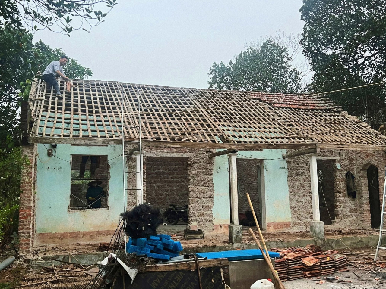 Từ nhà cũ kỹ đến không gian sống ý nghĩa giữa phố thị