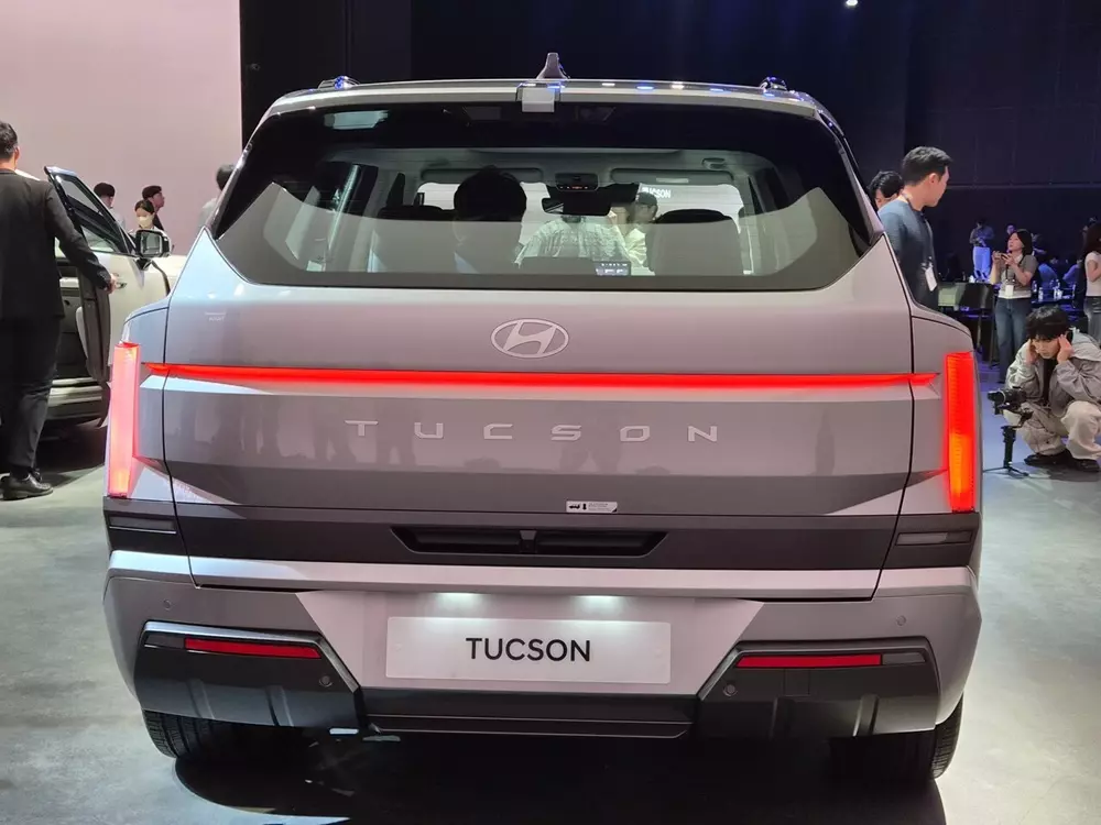 Hyundai Tucson mới lột xác thiết kế và công nghệ