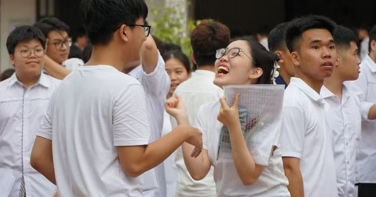 Học bổng Nghị định 179 cho 91 ngành chiến lược: Hướng dẫn cho học sinh và phụ huynh