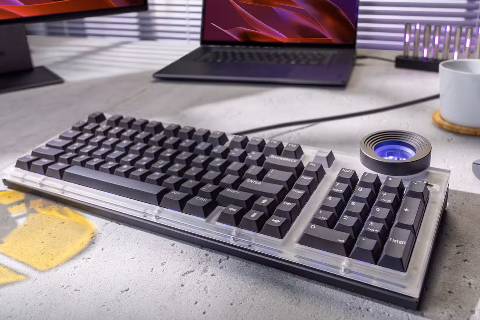 Lenovo, COLORFUL MECH và IQUNIX: Ba bàn phím cơ cao cấp nào đáng mua nhất?