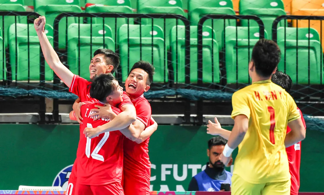 Đội tuyển futsal nam Việt Nam vươn lên Top 20 thế giới