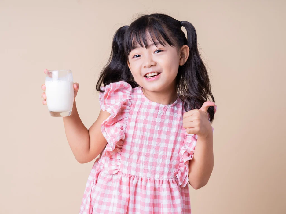 Cách chọn sữa công thức phù hợp cho trẻ qua ‘ngôn ngữ đường ruột’