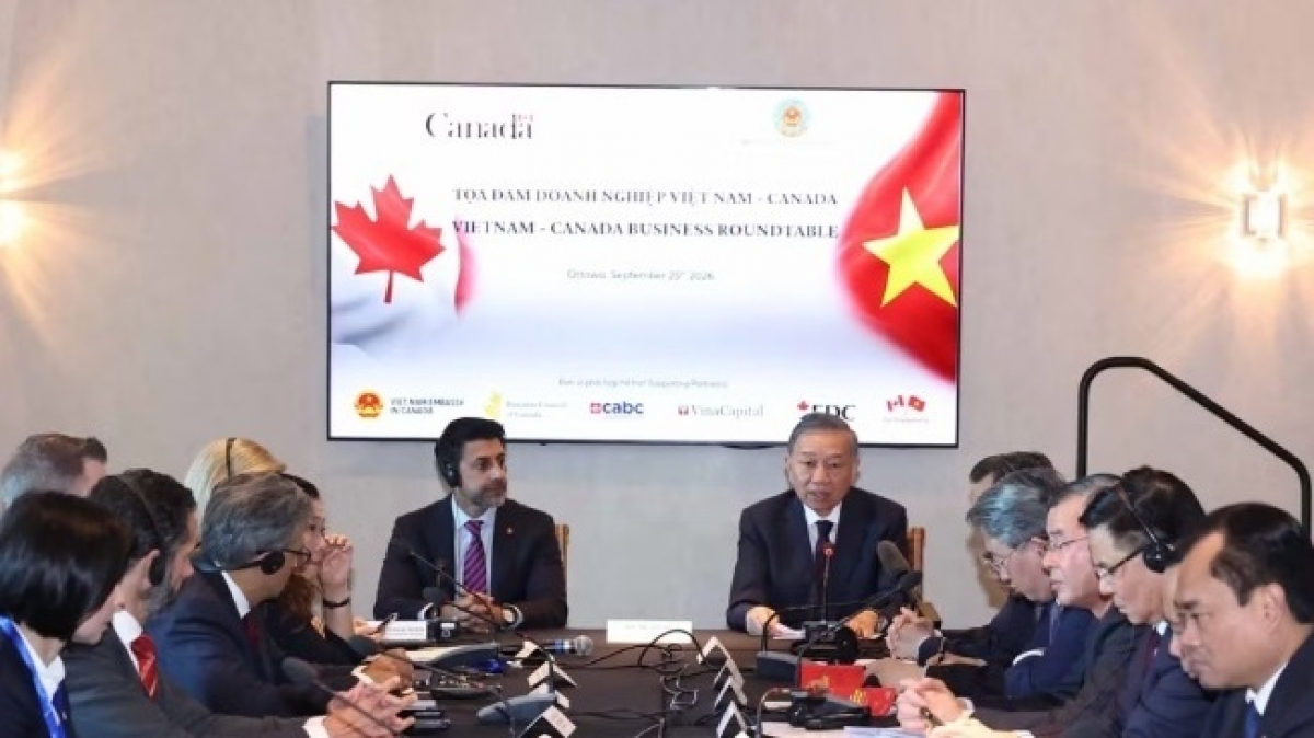 Việt Nam và Canada nâng cấp quan hệ từ thương mại sang đầu tư dài hạn