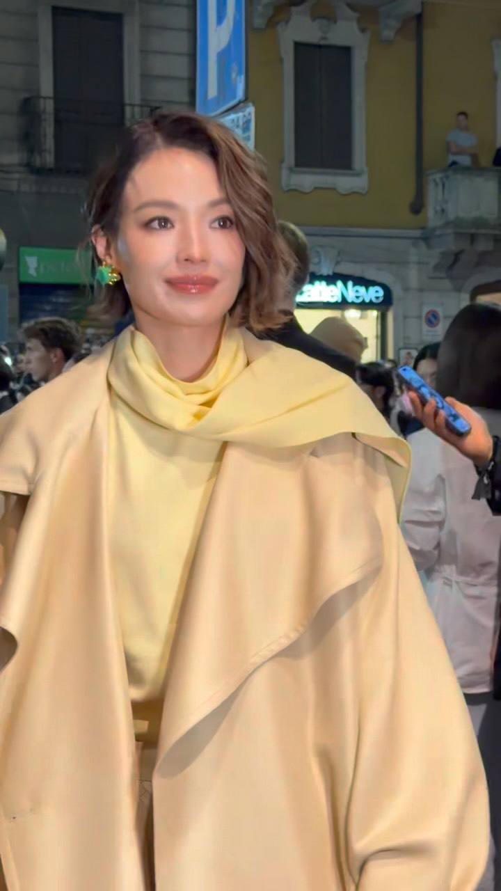 Song Hye Kyo Và Thư Kỳ Định Hình Lại Phong Cách Hàng Ghế Đầu Tại Bottega Veneta