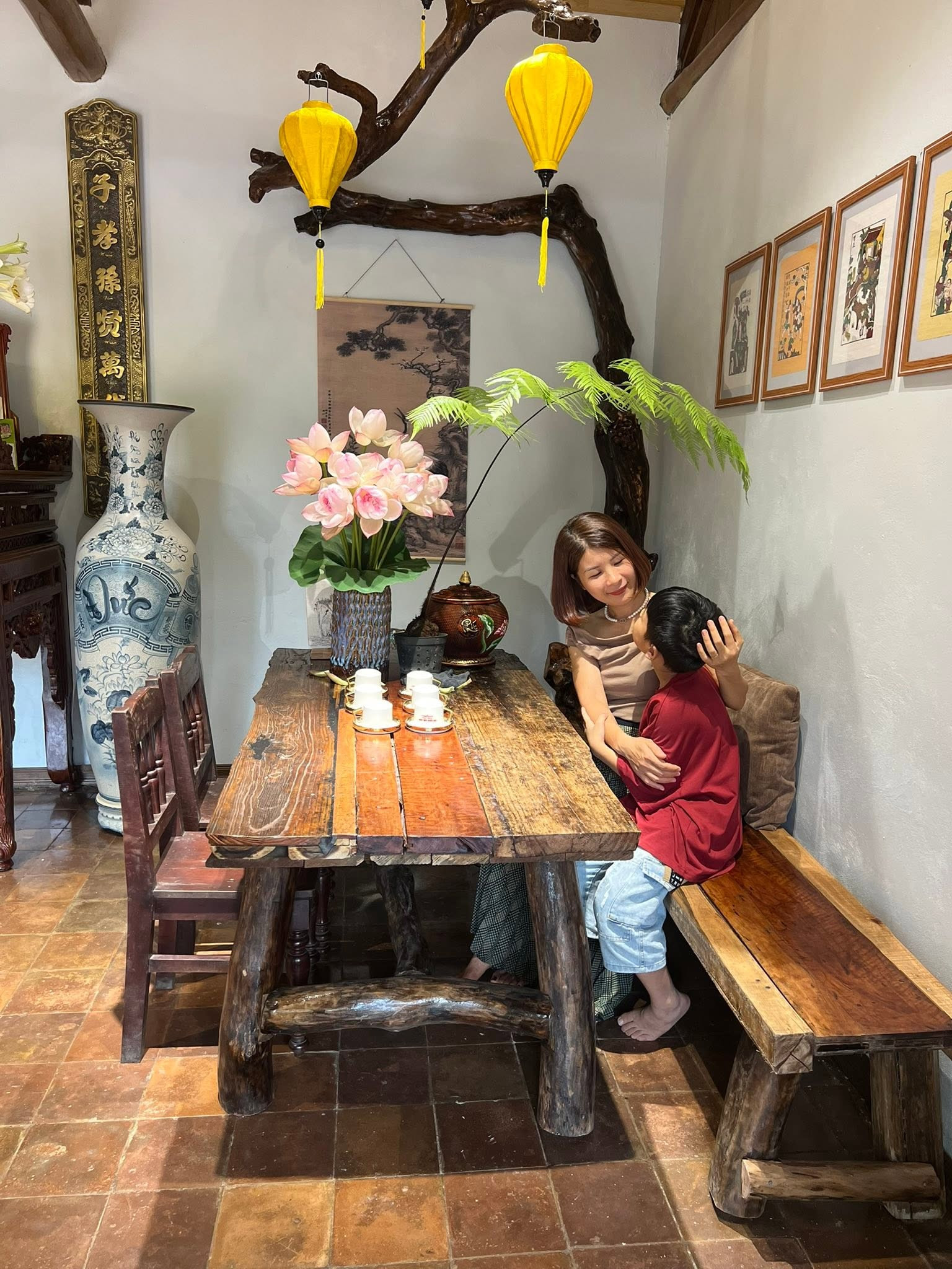 Từ nhà cũ xuống cấp đến không gian sống đẹp của những gia đình trẻ
