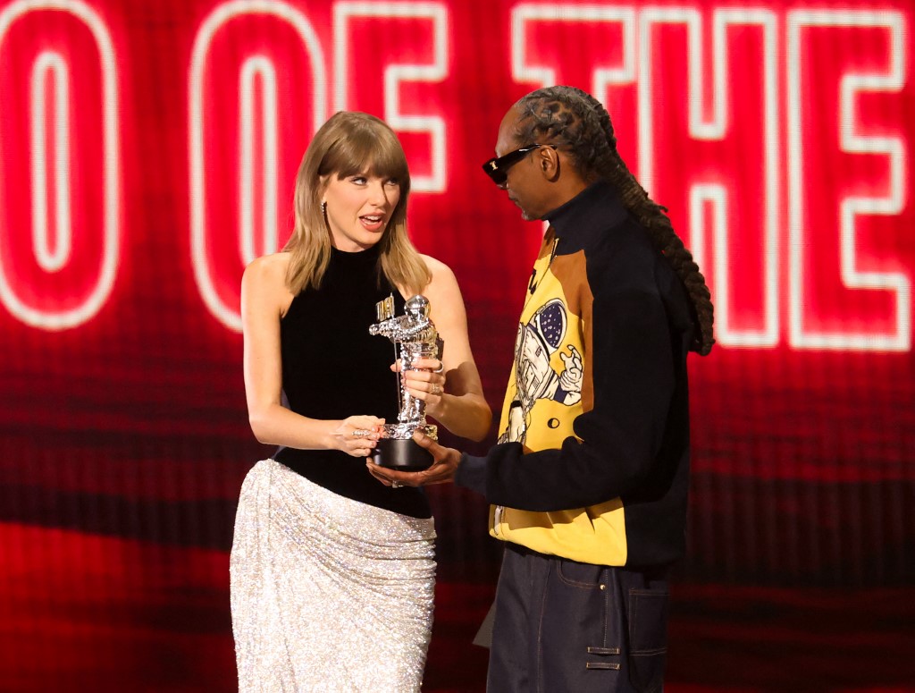 Taylor Swift Pecah Rekod Sejarah MTV Video Music Awards