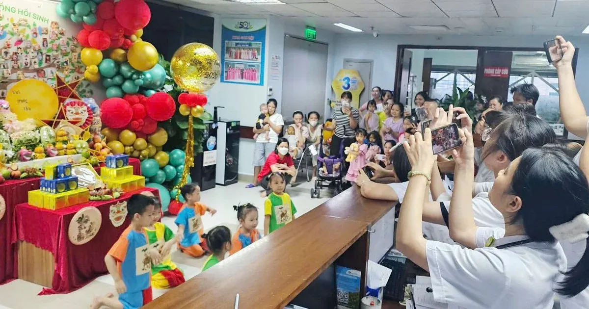 Mang niềm vui Trung thu đến bệnh nhi ngay tại bệnh viện