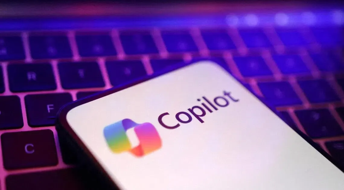 Copilot tích hợp Word, Excel, PowerPoint để tiết kiệm thời gian