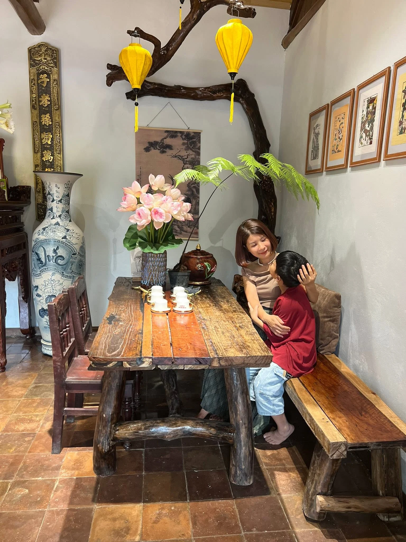 Từ nhà xưa cũ thành không gian lưu giữ ký ức gia đình