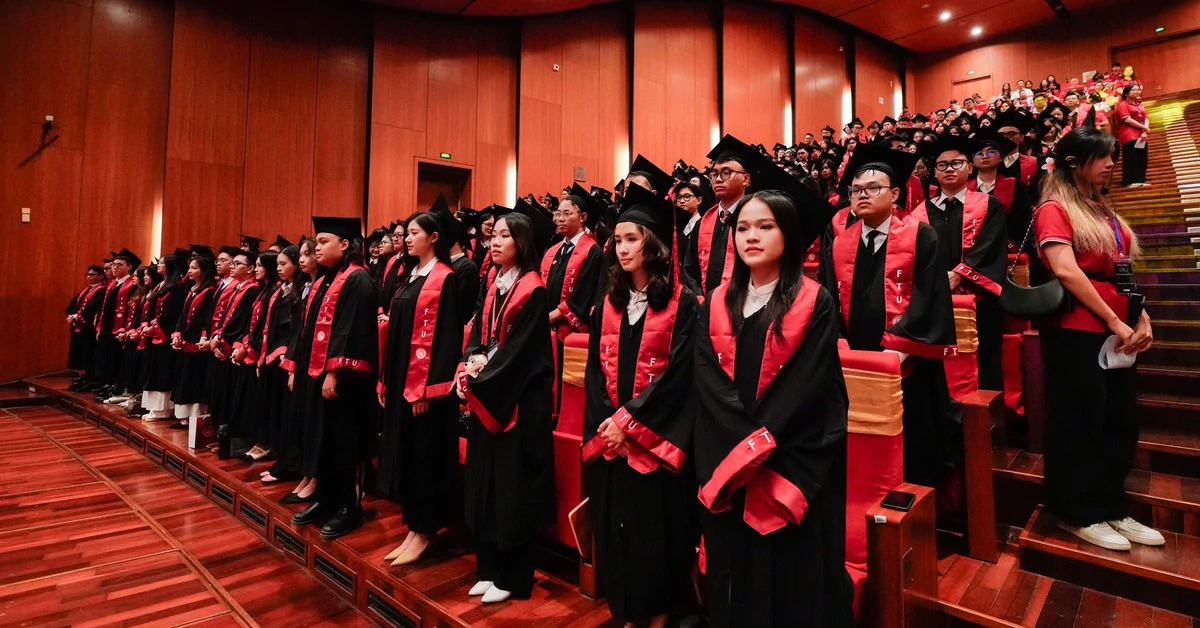 Giảm 20% trường công để xây 3-5 đại học tinh hoa Việt Nam