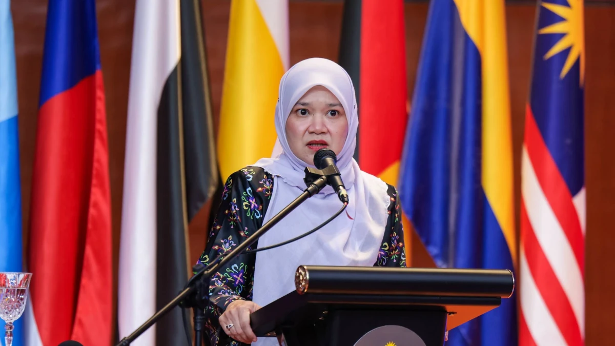 Strategi Baharu KPM Bendung Buli: CCTV, Warden & Aduan Tanpa Nama