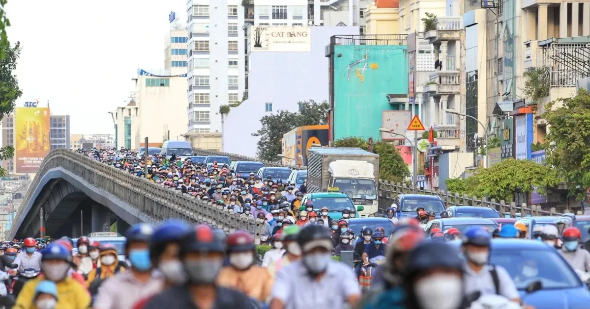 Đường trên cao 15.710 tỷ nối Tây Bắc với sân bay Tân Sơn Nhất: cứu cánh hay miếng vá?