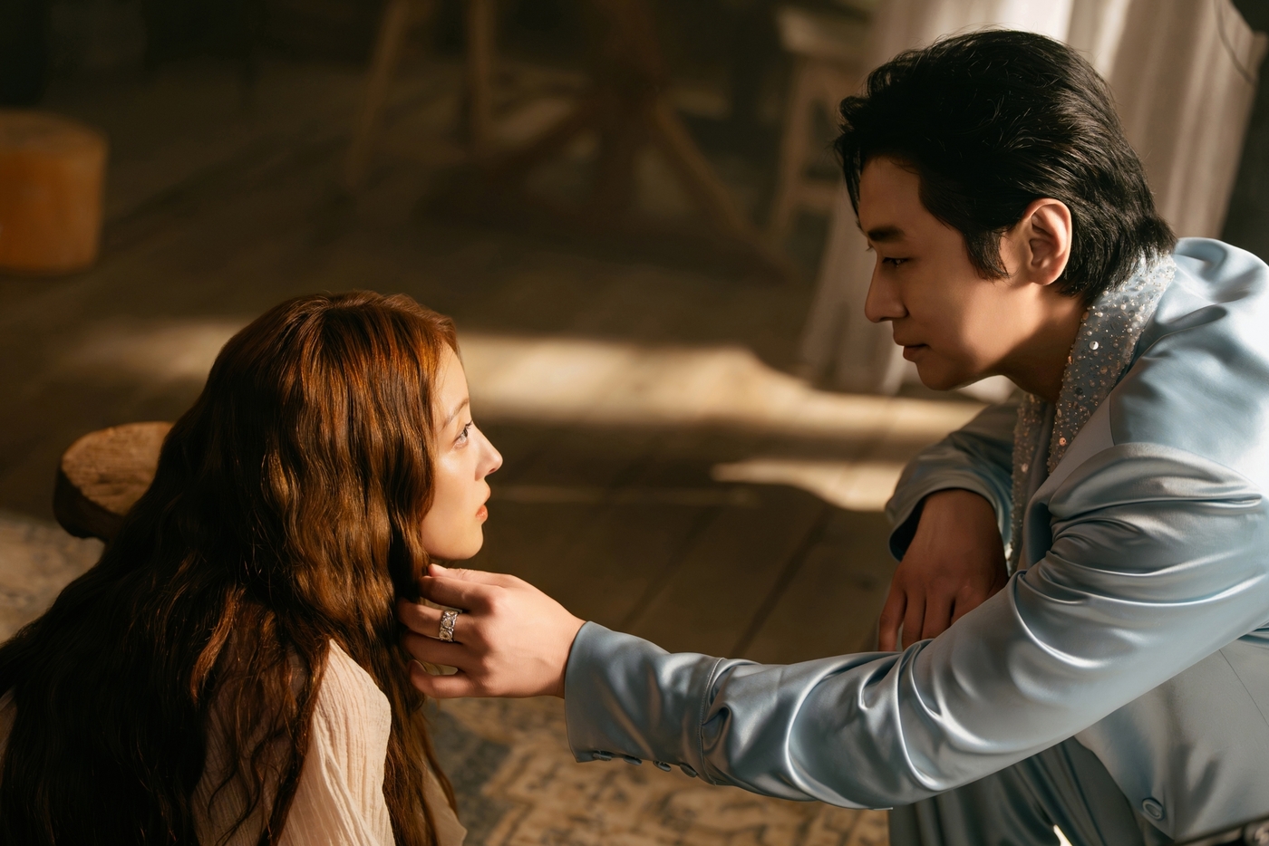 Shin Min-ah Và Ju Ji-hoon: Tia Lửa Quyền Lực Trong The Remarried Empress