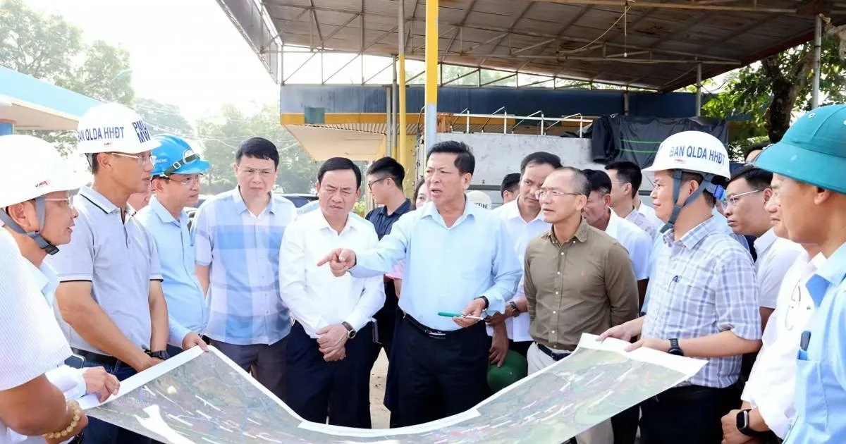 Quốc lộ 2 Việt Trì - Vĩnh Yên: Tiến độ chậm giữa mặt bằng gần như sạch