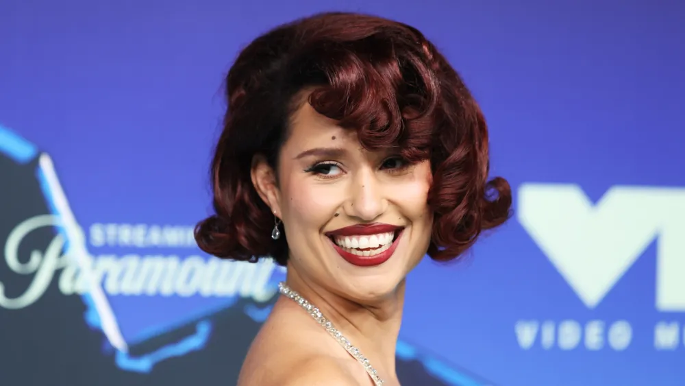 Những tạo hình táo bạo tại MTV VMAs: thời trang của sự tự tin