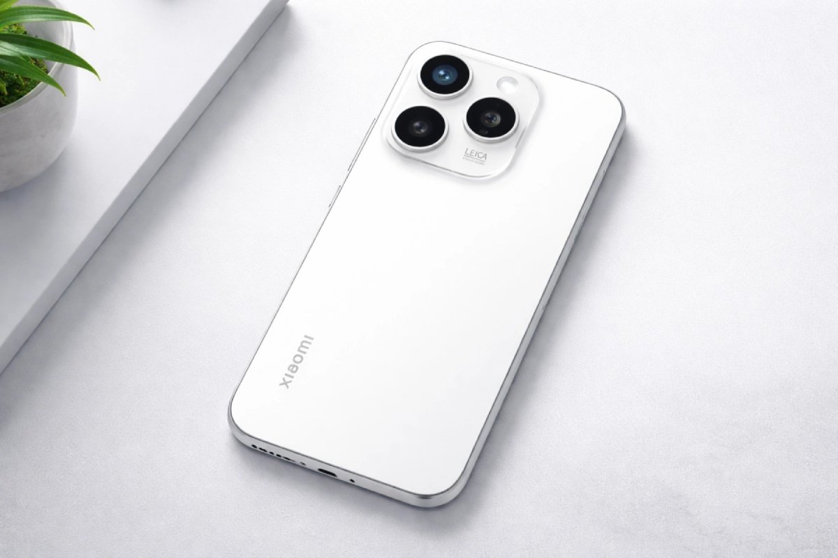 Xiaomi 18 bản tiêu chuẩn: pin 7.200mAh và cuộc đảo chiều với bản Pro