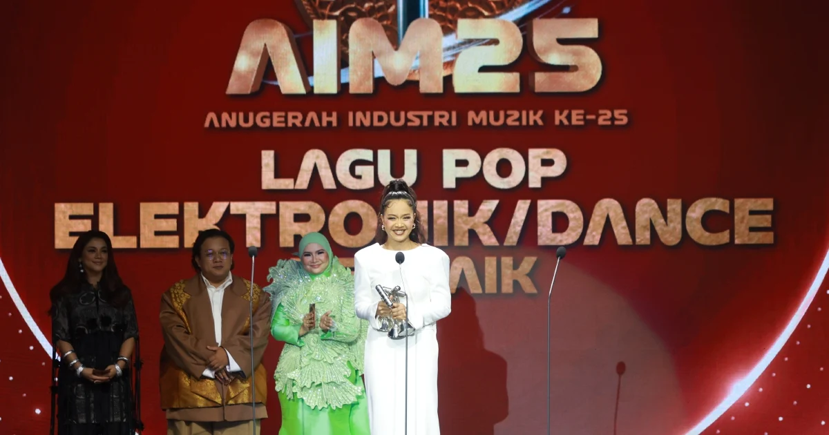 Bagaimana Mimifly Sapu Lima Trofi Dalam Satu Malam AIM25