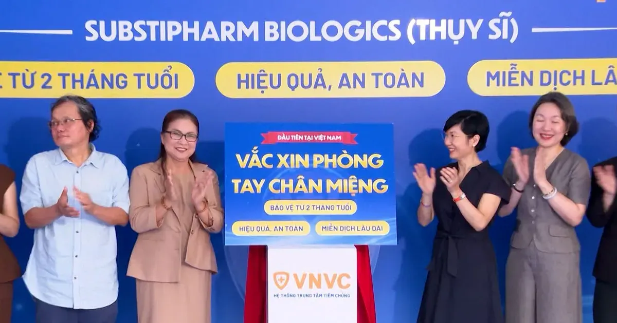 Vaccine tay chân miệng EV71 đã có mặt: Cha mẹ nên tiêm sớm hay chờ đợi?