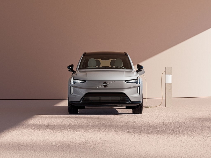 Volvo EX90 và ES90: Bộ đôi xe sang thuần điện định hình lại phân khúc cao cấp