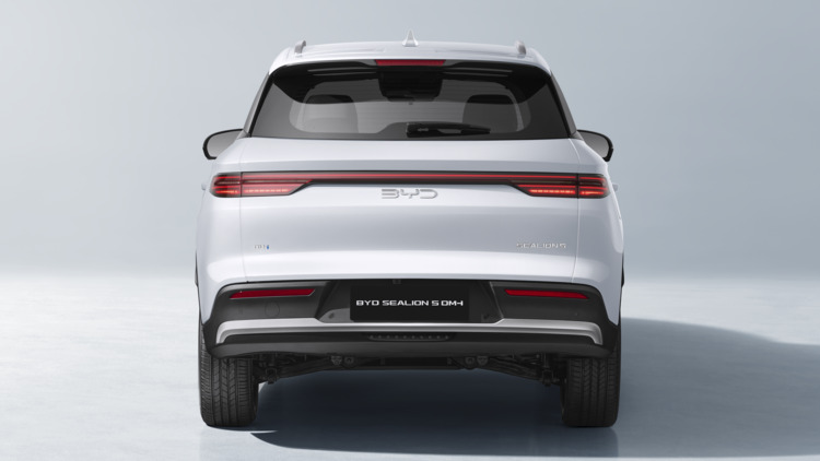 BYD Sealion 5 ra mắt: Giá tầm B, tham vọng khuấy đảo C-SUV hybrid