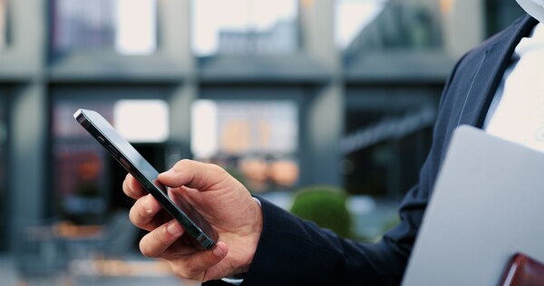 Smartphone giá rẻ sắp hết: Người dùng nên chuẩn bị gì?
