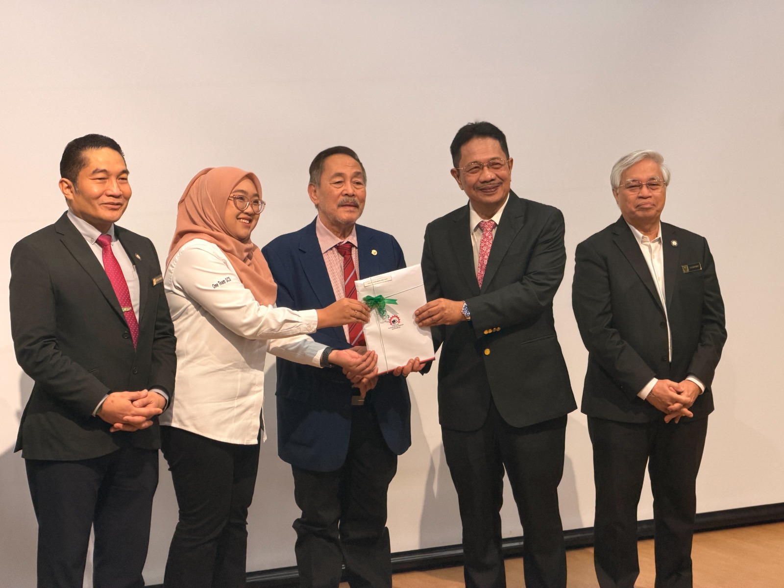 Pengiktirafan Kemahiran Tidak Formal Ubah Laluan Kerjaya Vokasional