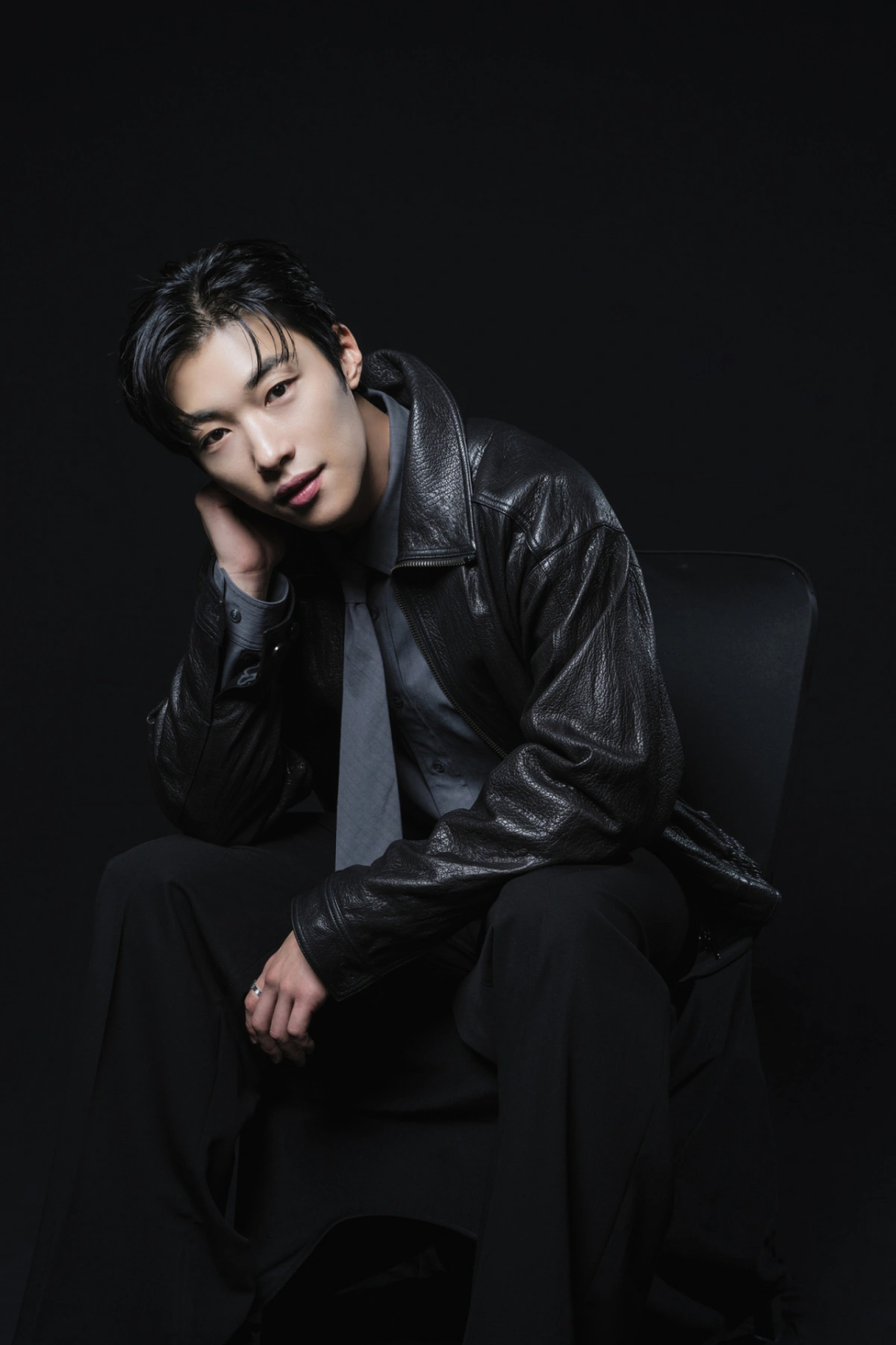 Woo Do-hwan vẽ tương lai cùng Hyun Bin và Jung Woo-sung trong 'Made in Korea 2'