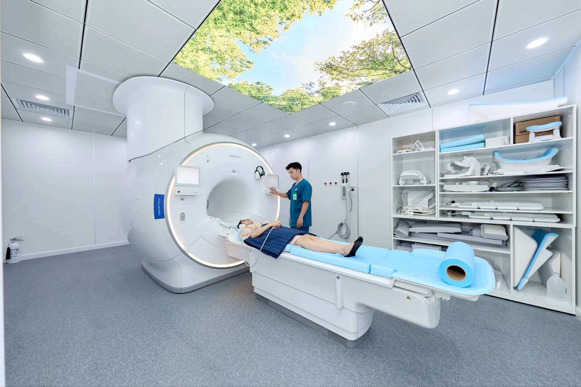 Sao Hàn Quốc du lịch Việt Nam: Những cú sốc dễ thương trên thuyền thúng Phú Quốc