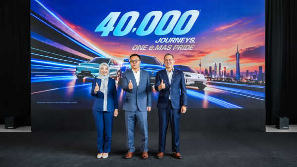 Proton e.MAS Cecah 40,000 Unit: Diskaun Cas dan Servis Ubah Matematik Pemilikan EV