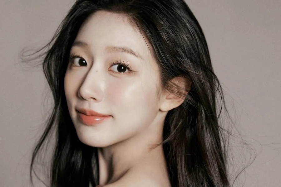 Jeong Ye-in thay Ha Young: Bài kiểm tra khó của Netflix với Trung Tâm Chấn Thương