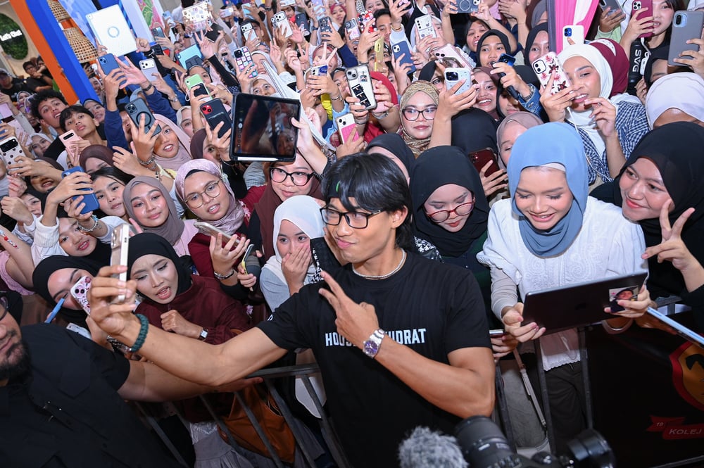 Rehat Dua Minggu Yang Mengubah Penonton Drama Jadi ‘Pembuat Teori’