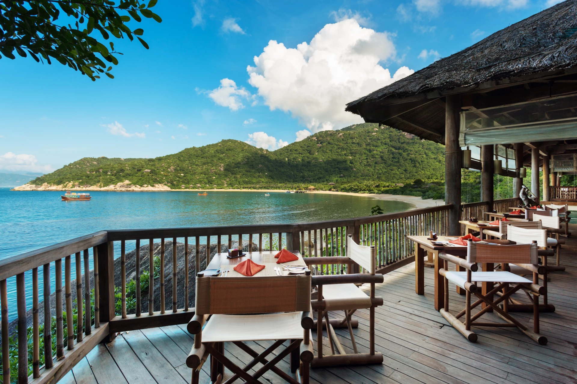 Việt Nam giành nhiều danh hiệu tại World Travel Awards: Vị thế điểm đến hàng đầu châu Á