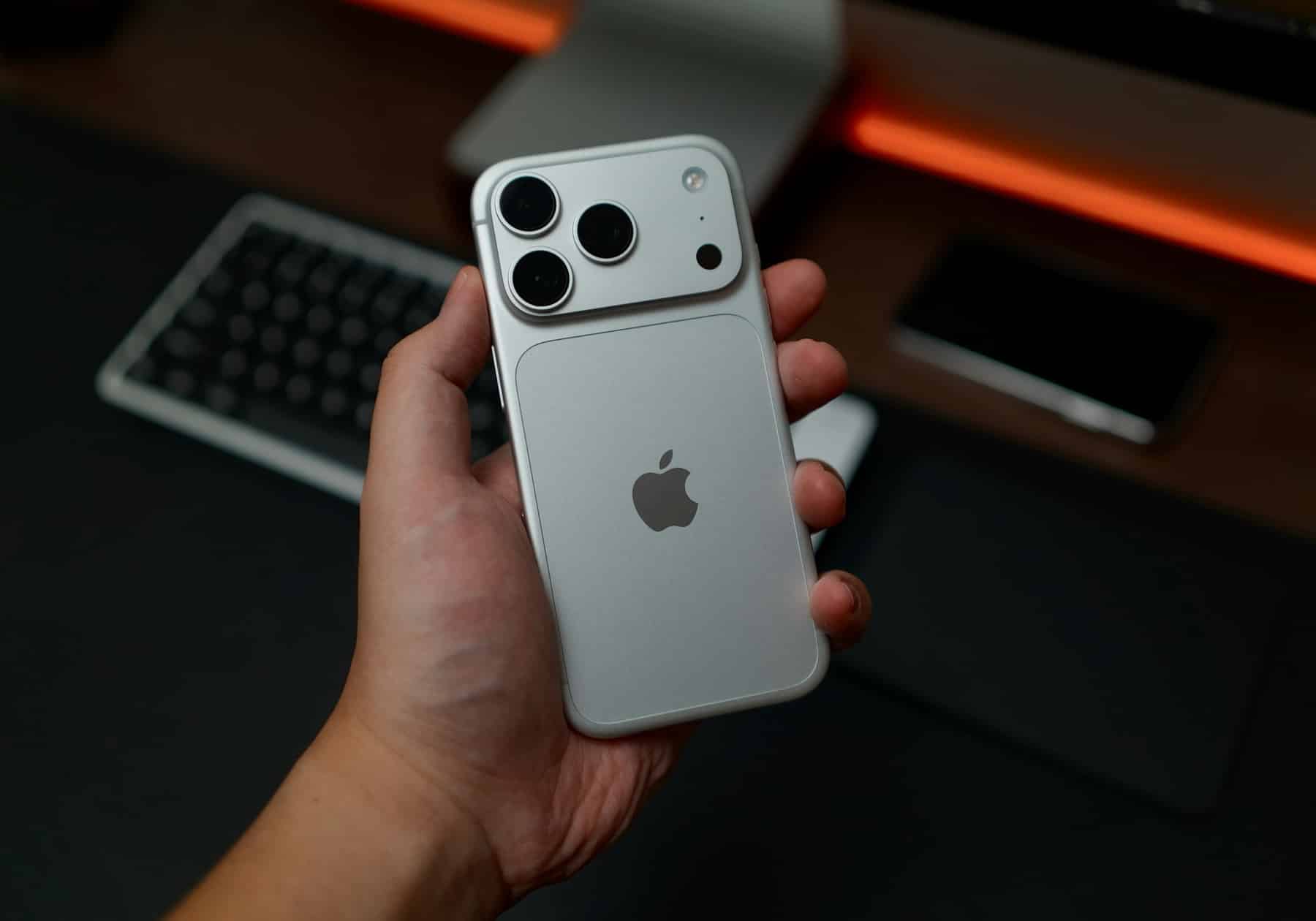 iOS 27.0.1: bản cập nhật bắt buộc cho người dùng iPhone 18