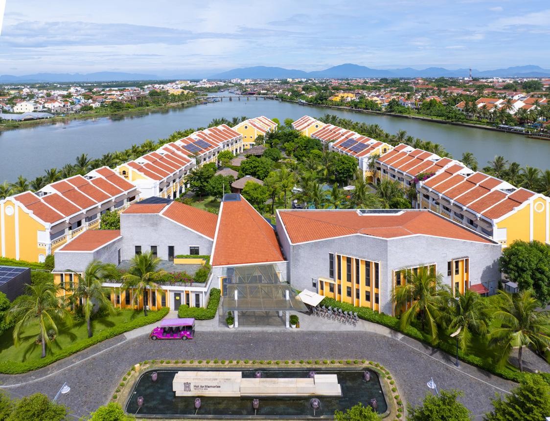 Đà Nẵng thắng lớn 13 giải thưởng World Travel Awards: Ý nghĩa nào cho du lịch quốc tế?