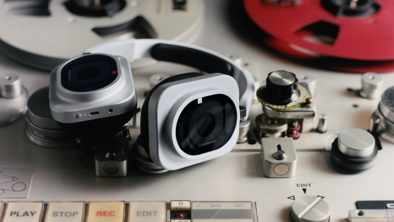 Nothing Headphone (1) Pro: tai nghe ba driver có đủ chuẩn phòng thu?