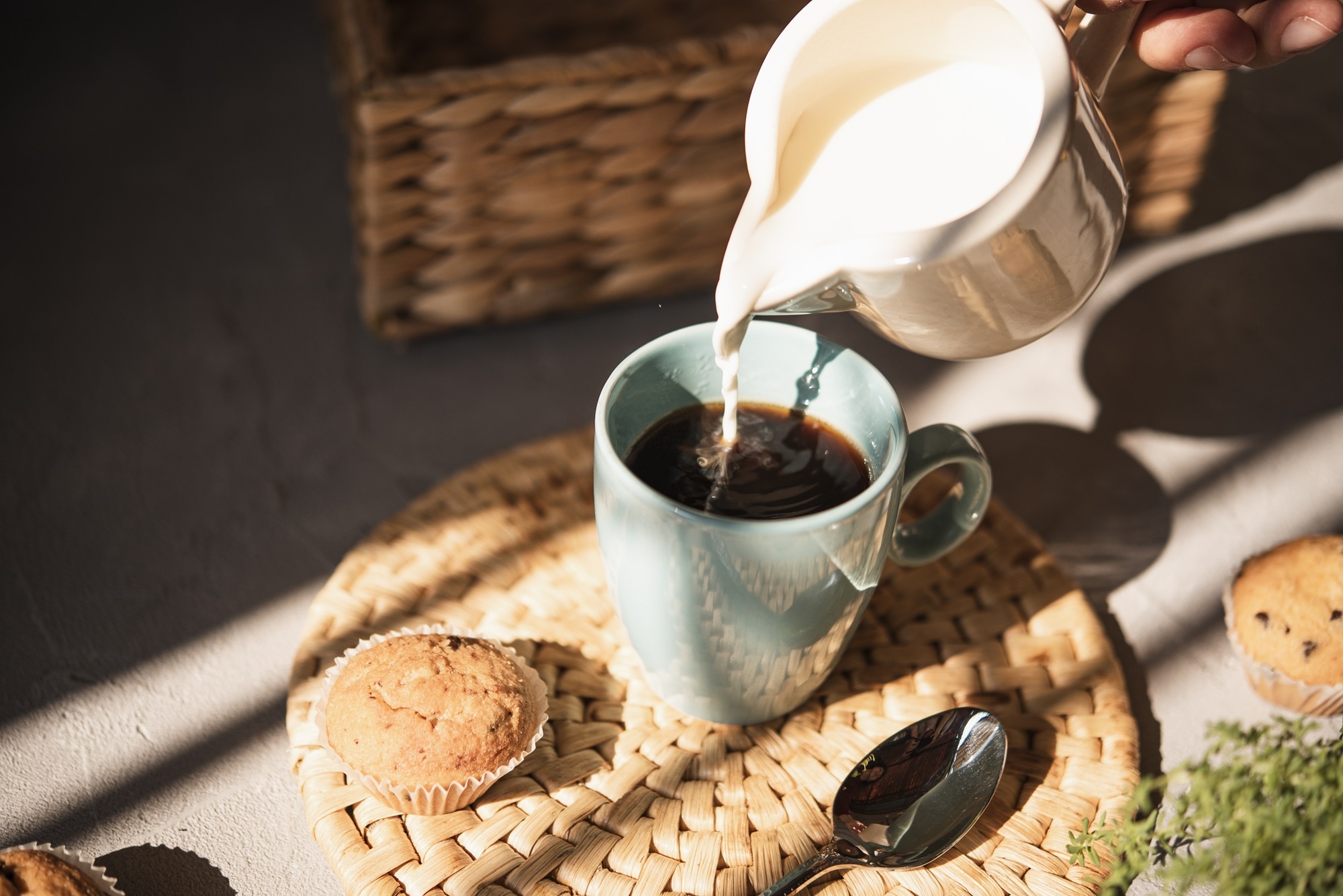 Uống nhiều cà phê, cơ thể và não bộ đổi khác như thế nào?