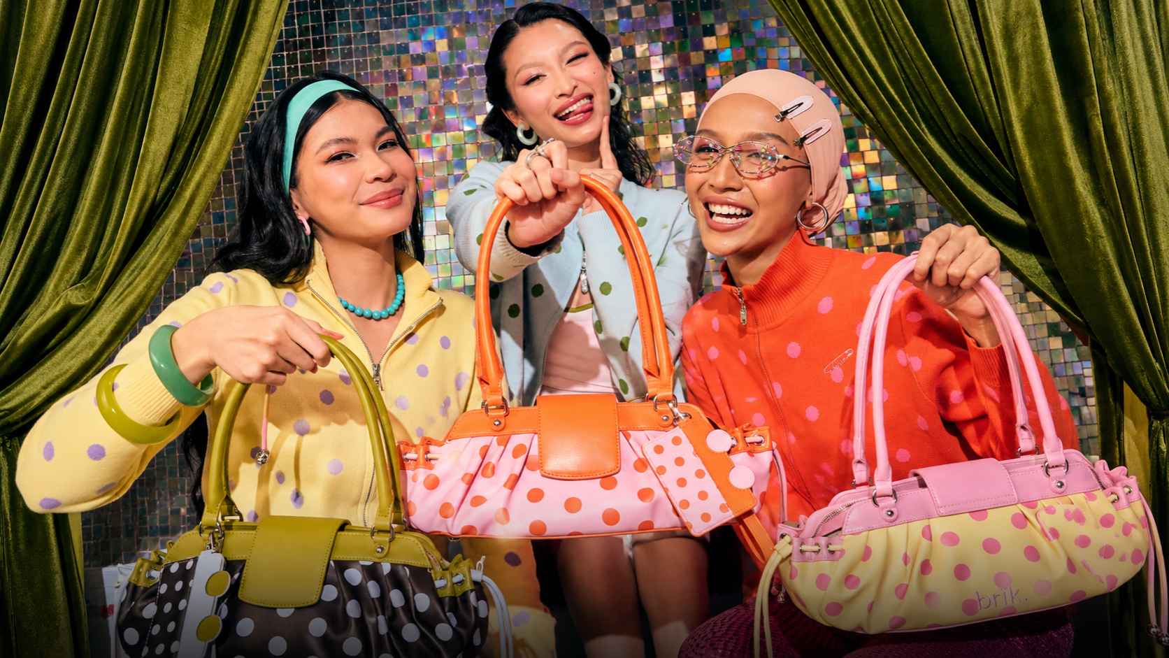Brïk Pattern Play: Keberanian Corak Sebagai Bahasa Jenama