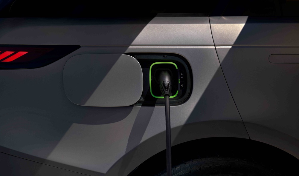 Range Rover Sport Electric: EV Jarak 609km Dengan Kuasa 550 PS