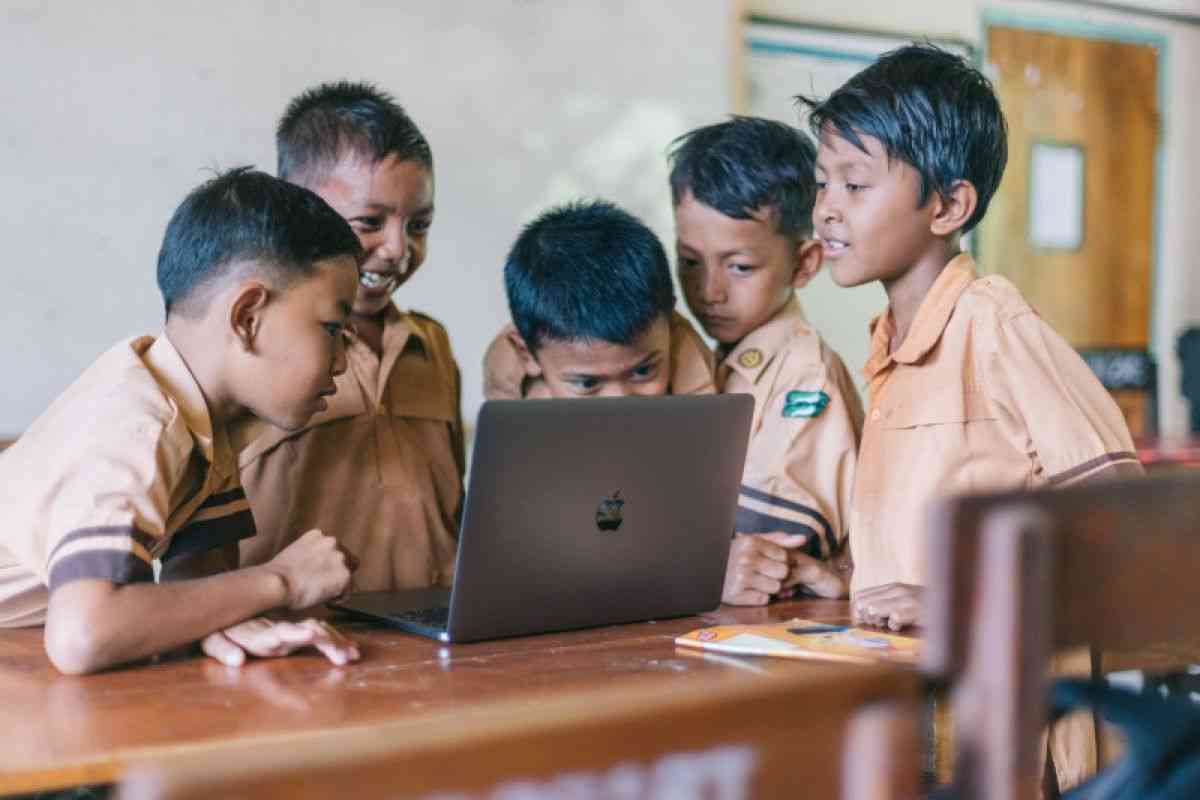AI Rakan Belajar, Bukan Pengganti Pemikiran Kritis