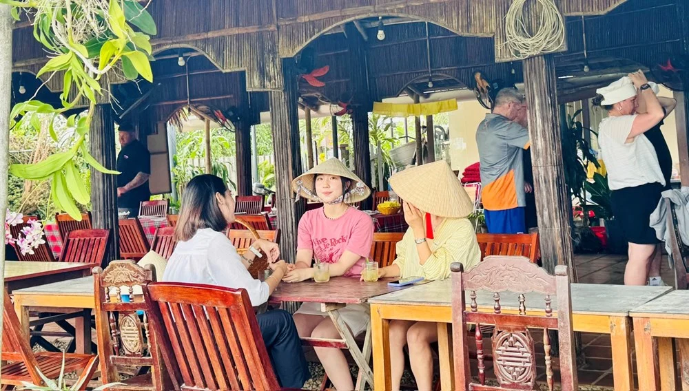 Việt Nam mất thế trận trước Trung Quốc trên bản đồ du lịch châu Á?