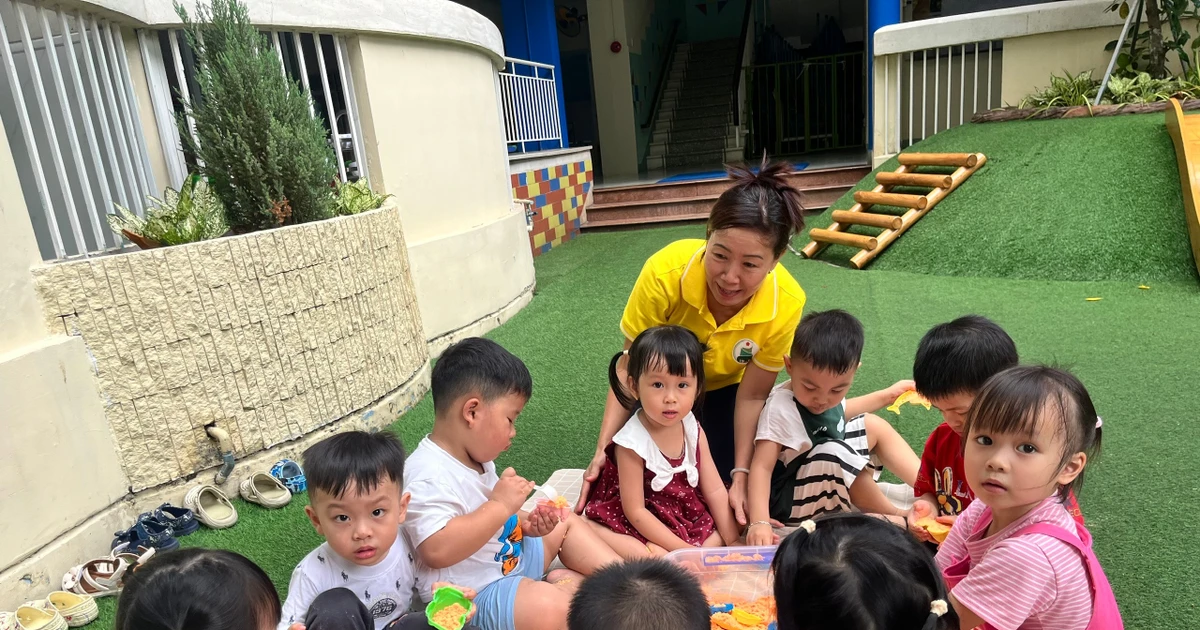 Tiếng Anh tích hợp cho trẻ mầm non: Cơ hội hay áp lực?