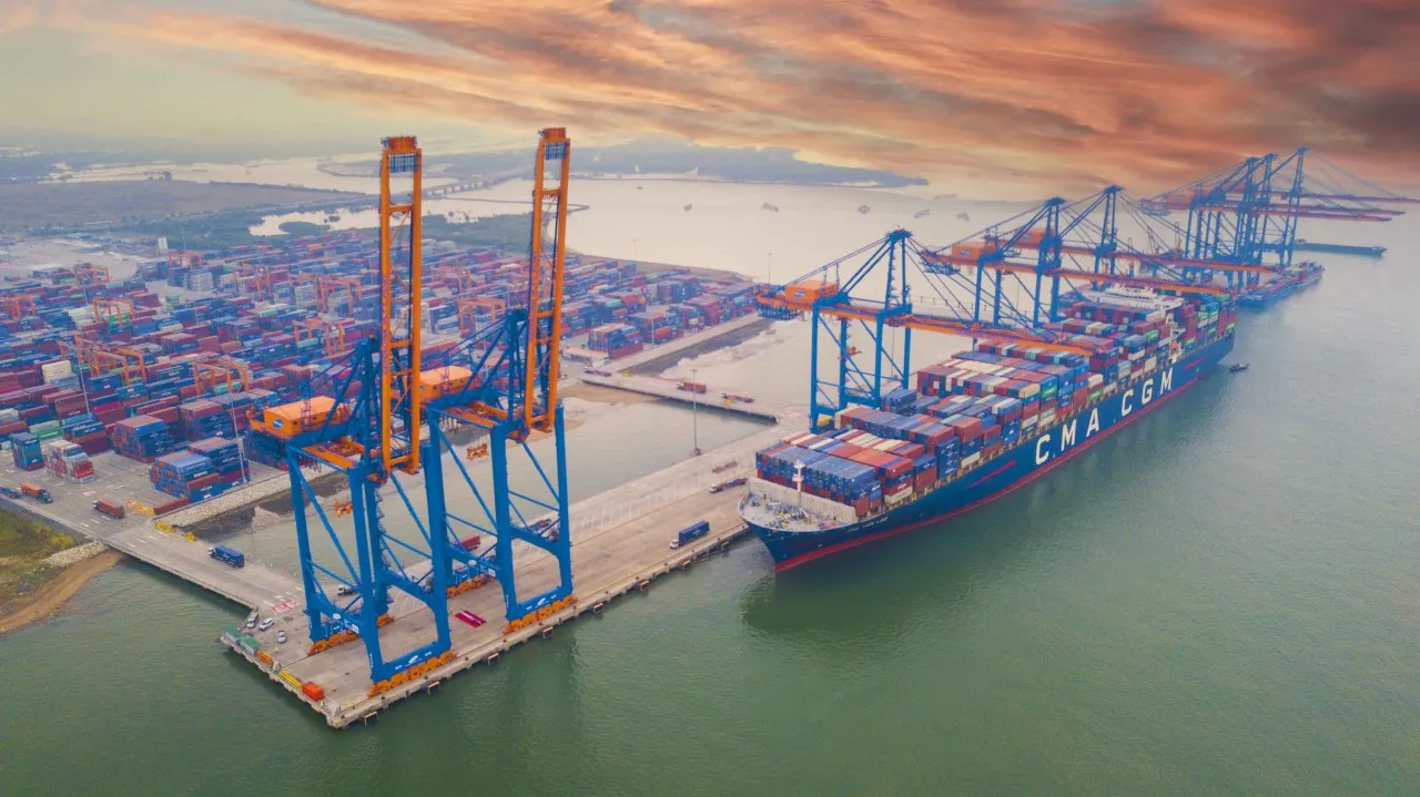 Mỹ và Trung Quốc tranh giành thị phần hạt điều Việt Nam
