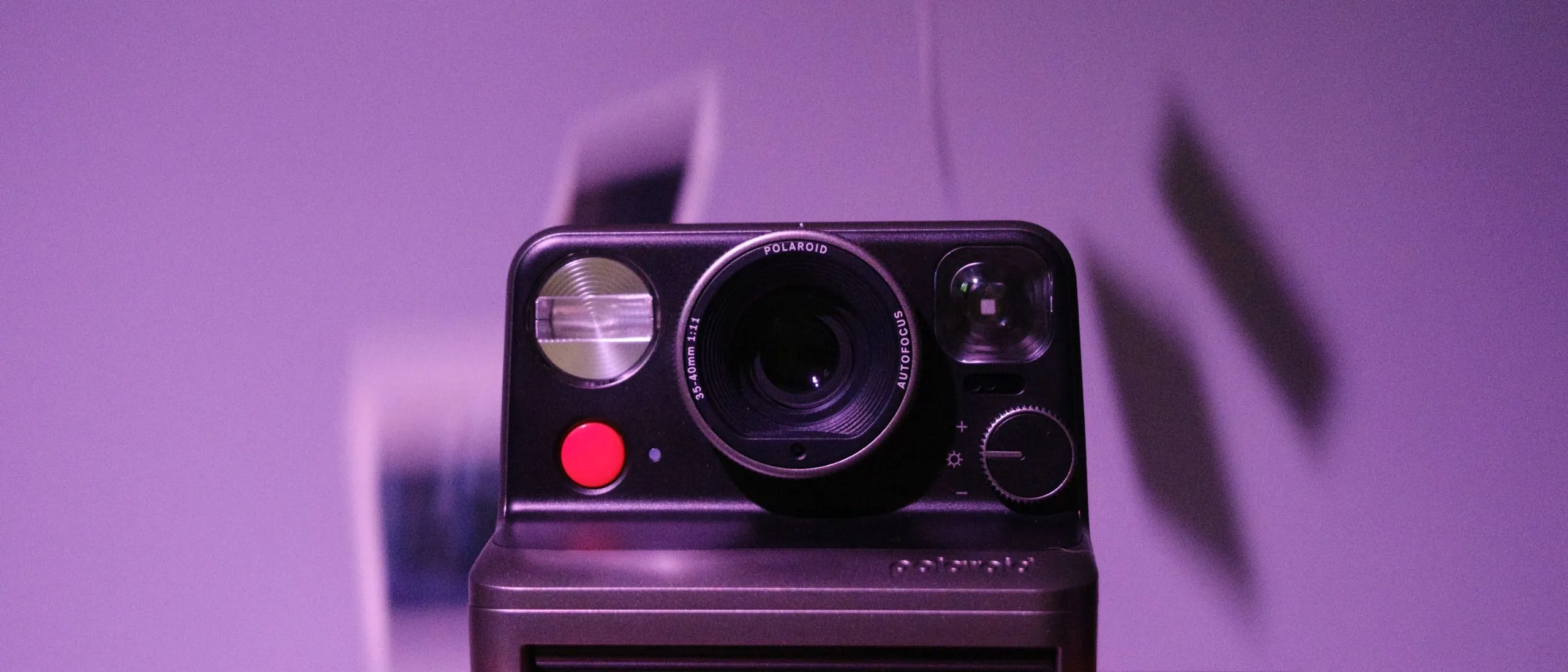 Polaroid Mod: chiếc máy ảnh tương tự cho thử nghiệm sáng tạo analog