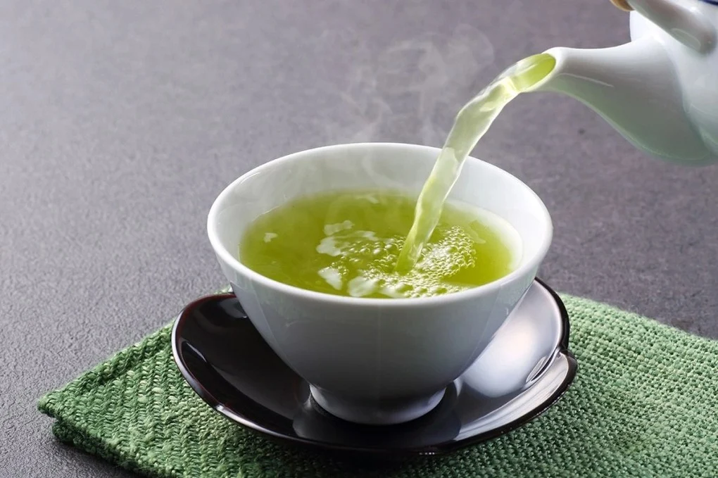 Uống trà đặc có thể gây sỏi thận: Đừng biến thú vui thành nguy cơ suy thận