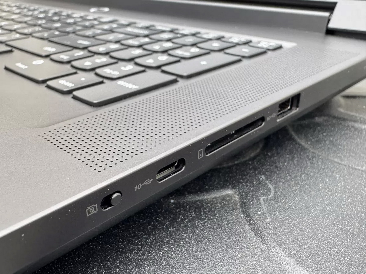 Lenovo Legion 9i Gen 10 vs Legion 5i Gen 10: chọn laptop gaming nào để thay desktop?