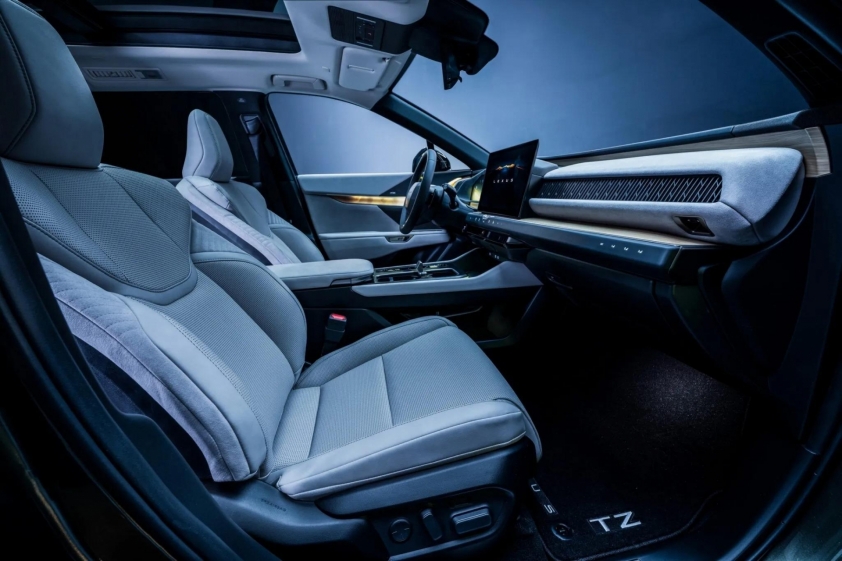 Lexus TZ: SUV điện 3 hàng ghế tham vọng mới của phân khúc cao cấp