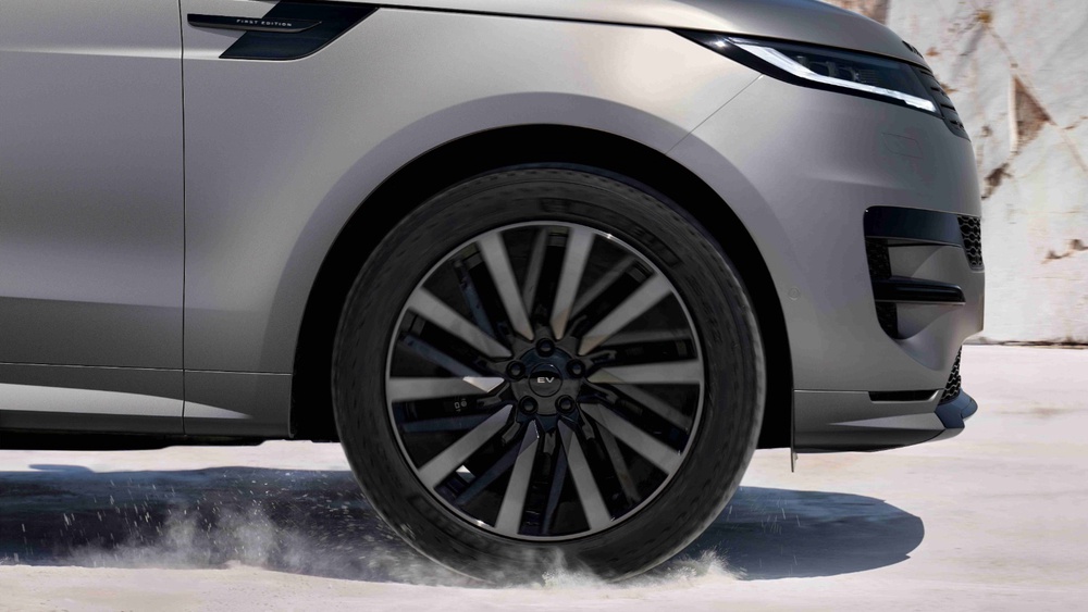 Range Rover Sport Electric: EV Jarak 609km Dengan Kuasa 550 PS