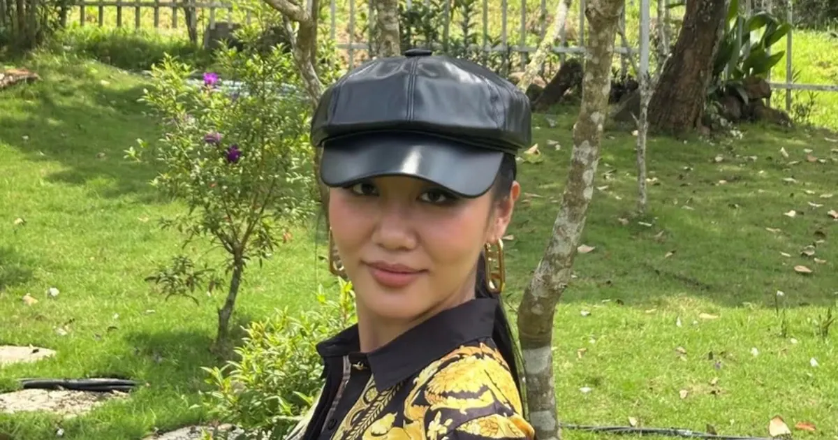 Từ sân khấu đến kinh doanh: nữ ca sĩ mở lối sự nghiệp thứ hai